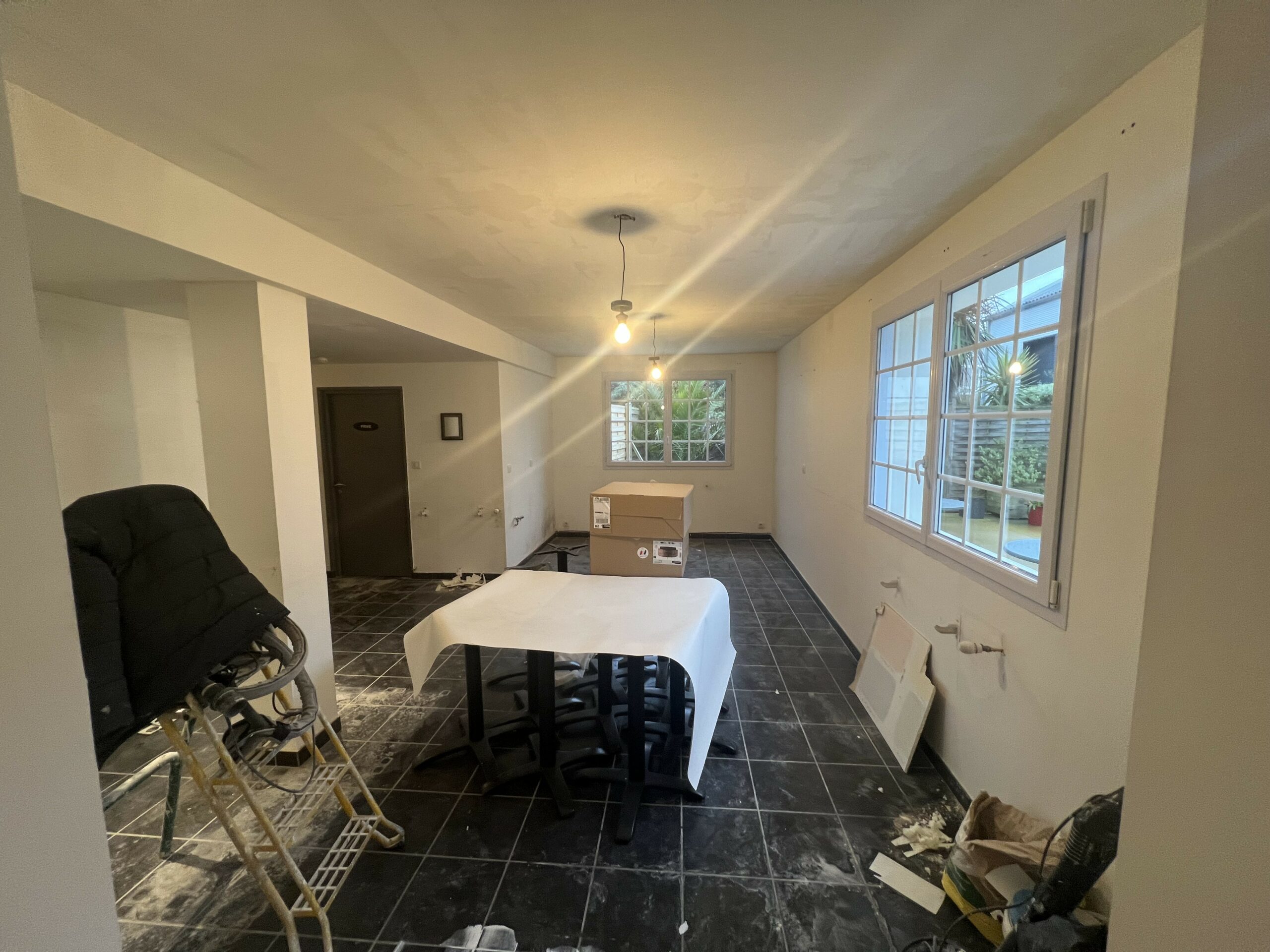 CONCEPT AGENCEMENT DESIGNER - Travaux Salle de petit-déjeuner - Pendant Travaux